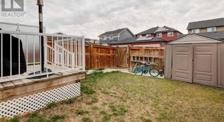 Residential - Single Family Home - Cochrane, Canada - Canada
