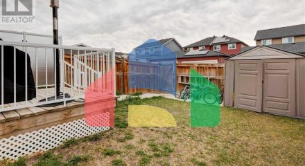Residential - Single Family Home - Cochrane, Canada - Canada