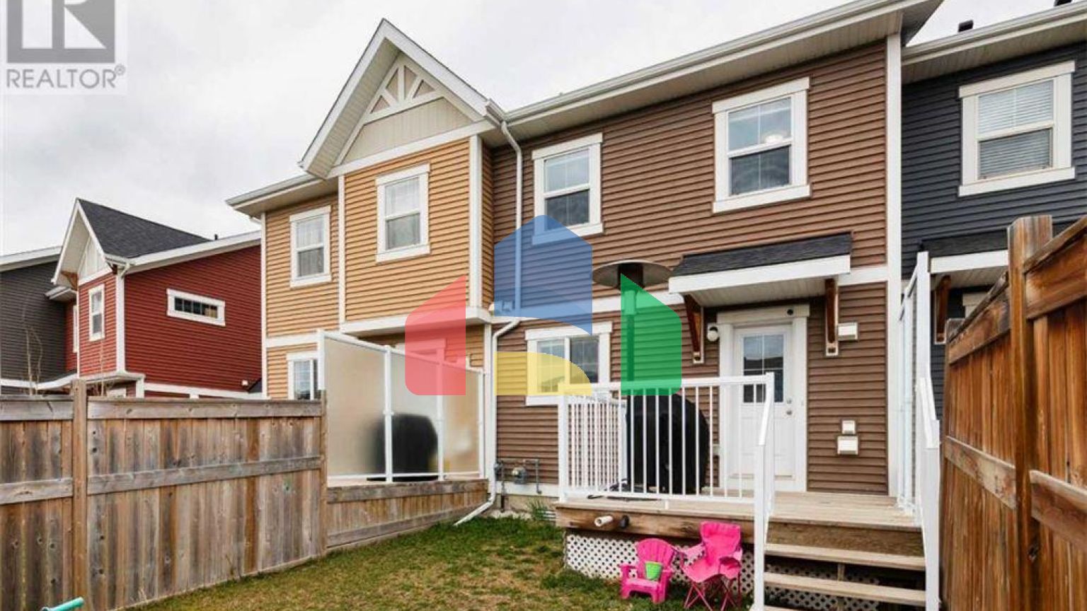 Residential - Single Family Home - Cochrane, Canada - Canada