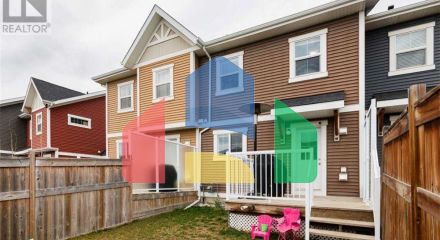 Residential - Single Family Home - Cochrane, Canada - Canada