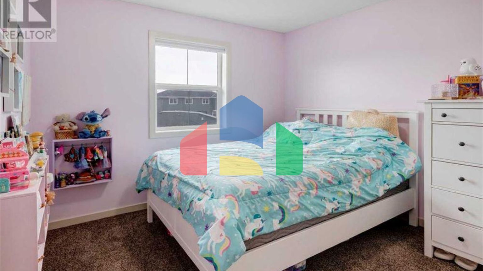 Residential - Single Family Home - Cochrane, Canada - Canada