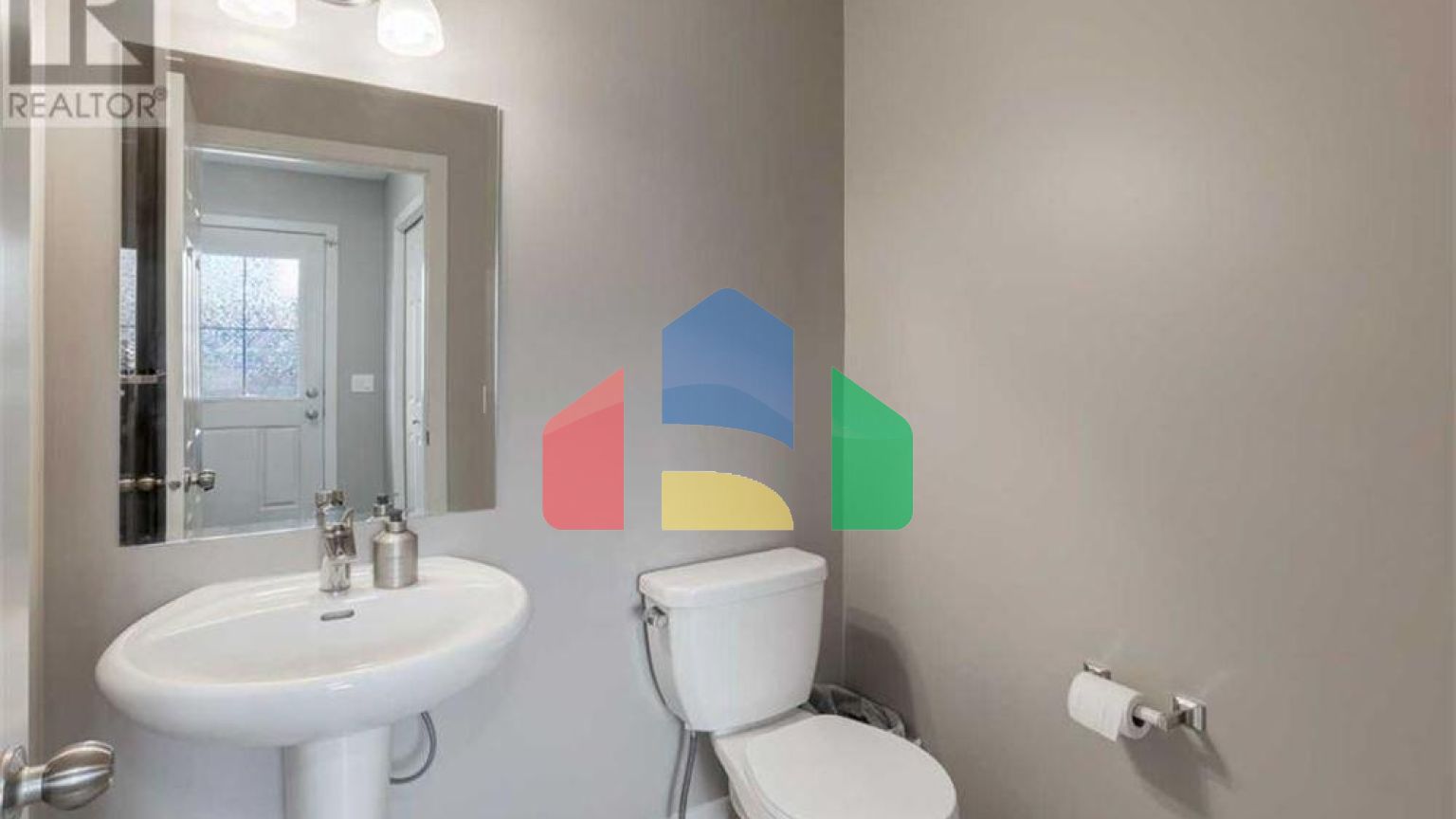 Residential - Single Family Home - Cochrane, Canada - Canada