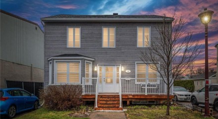 Residential - Triplex - Vanier, Canada - Canada
