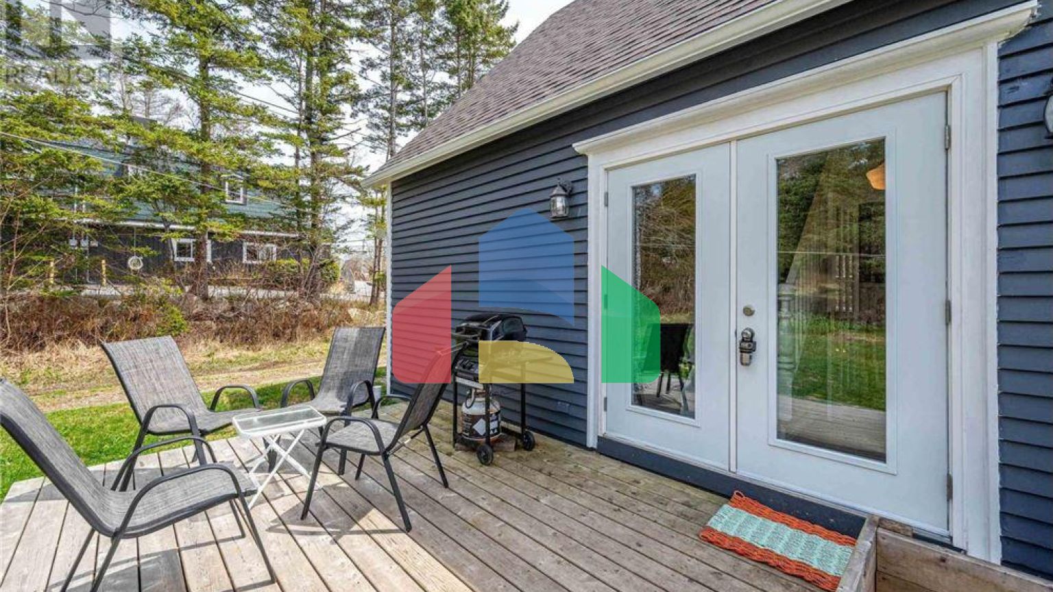 Residential - Single Family Home - Hubbards, Canada - Canada