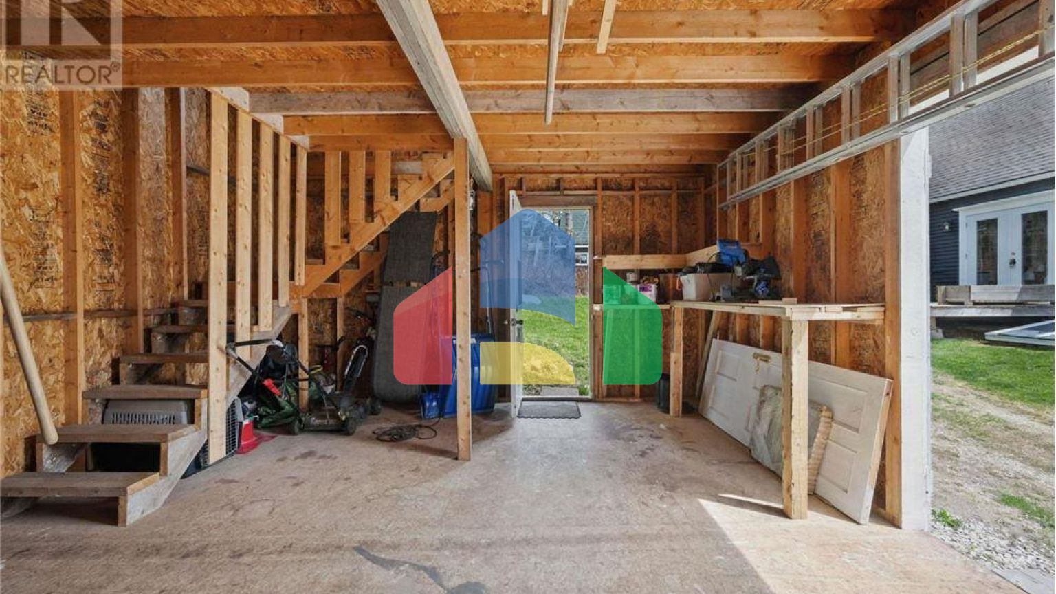 Residential - Single Family Home - Hubbards, Canada - Canada