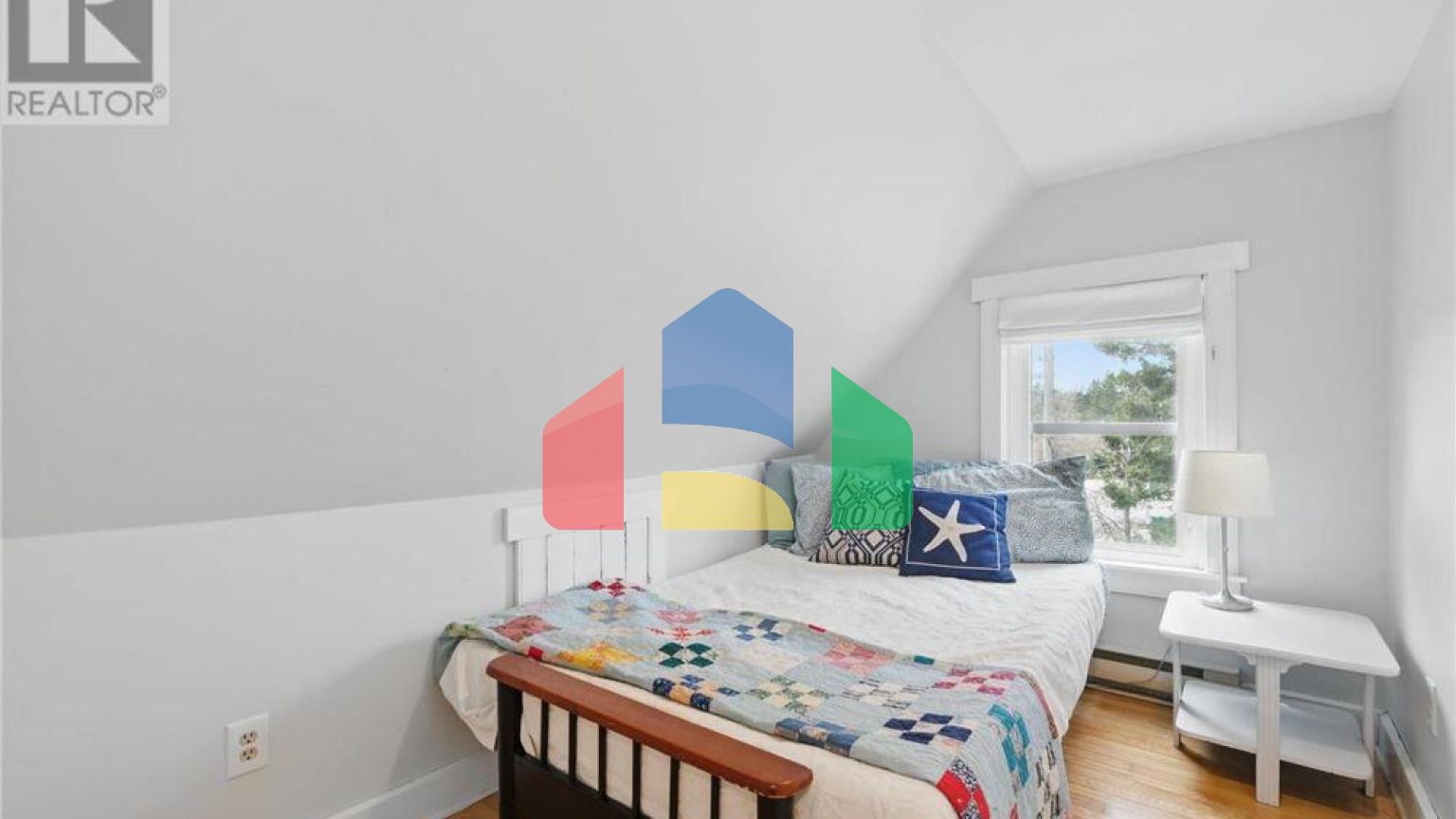 Residential - Single Family Home - Hubbards, Canada - Canada