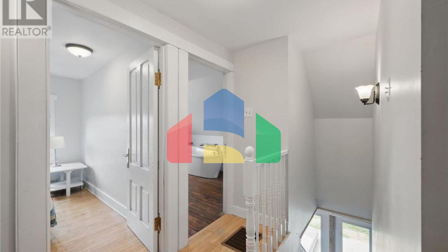 Residential - Single Family Home - Hubbards, Canada - Canada