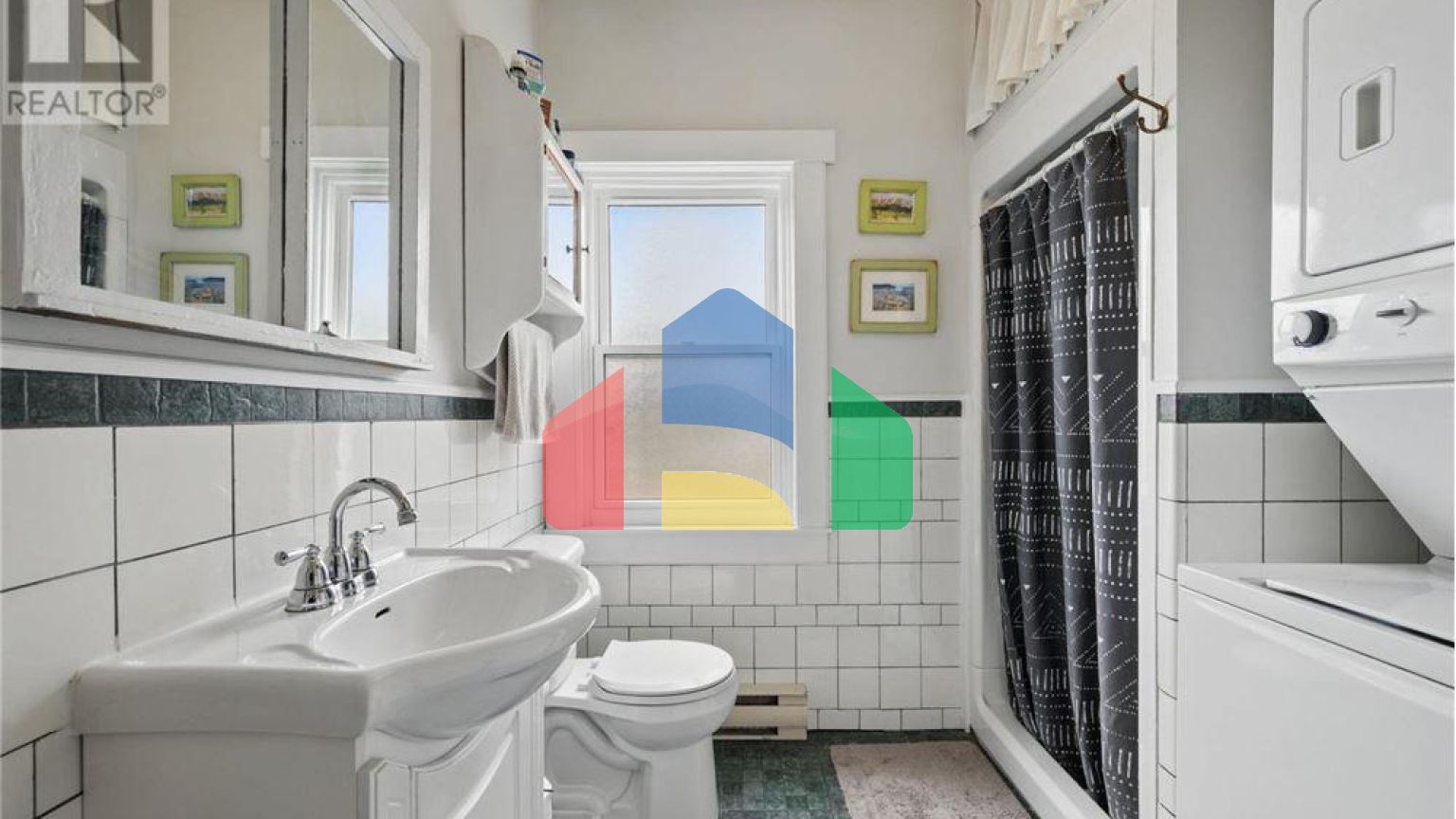 Residential - Single Family Home - Hubbards, Canada - Canada