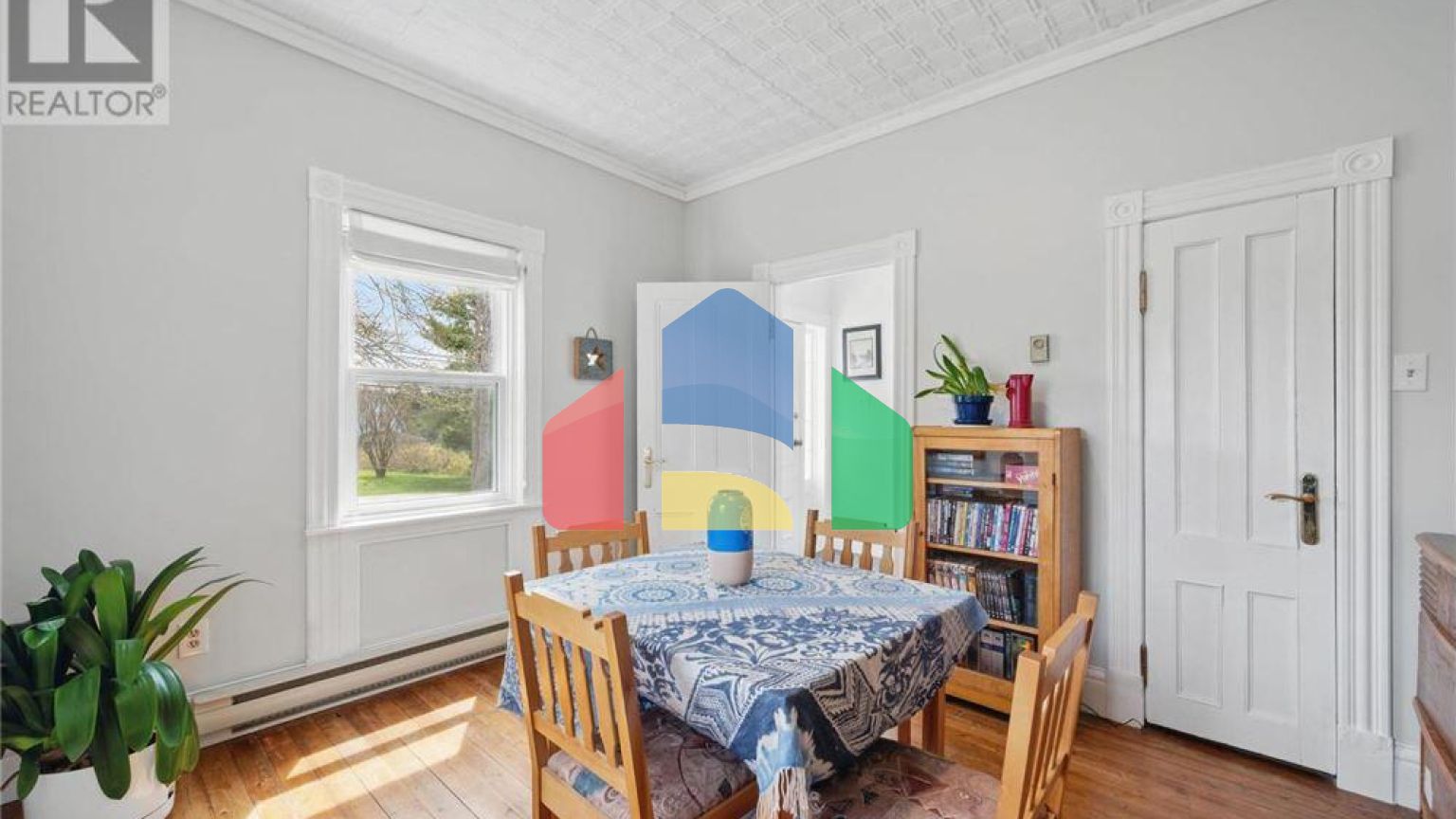 Residential - Single Family Home - Hubbards, Canada - Canada