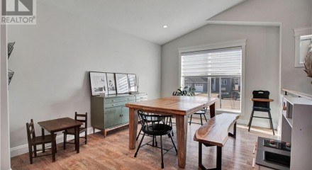 Residential - Single Family Home - Warman, Canada - Canada
