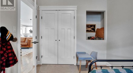 Residential - Single Family Home - Warman, Canada - Canada