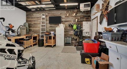 Residential - Single Family Home - Warman, Canada - Canada