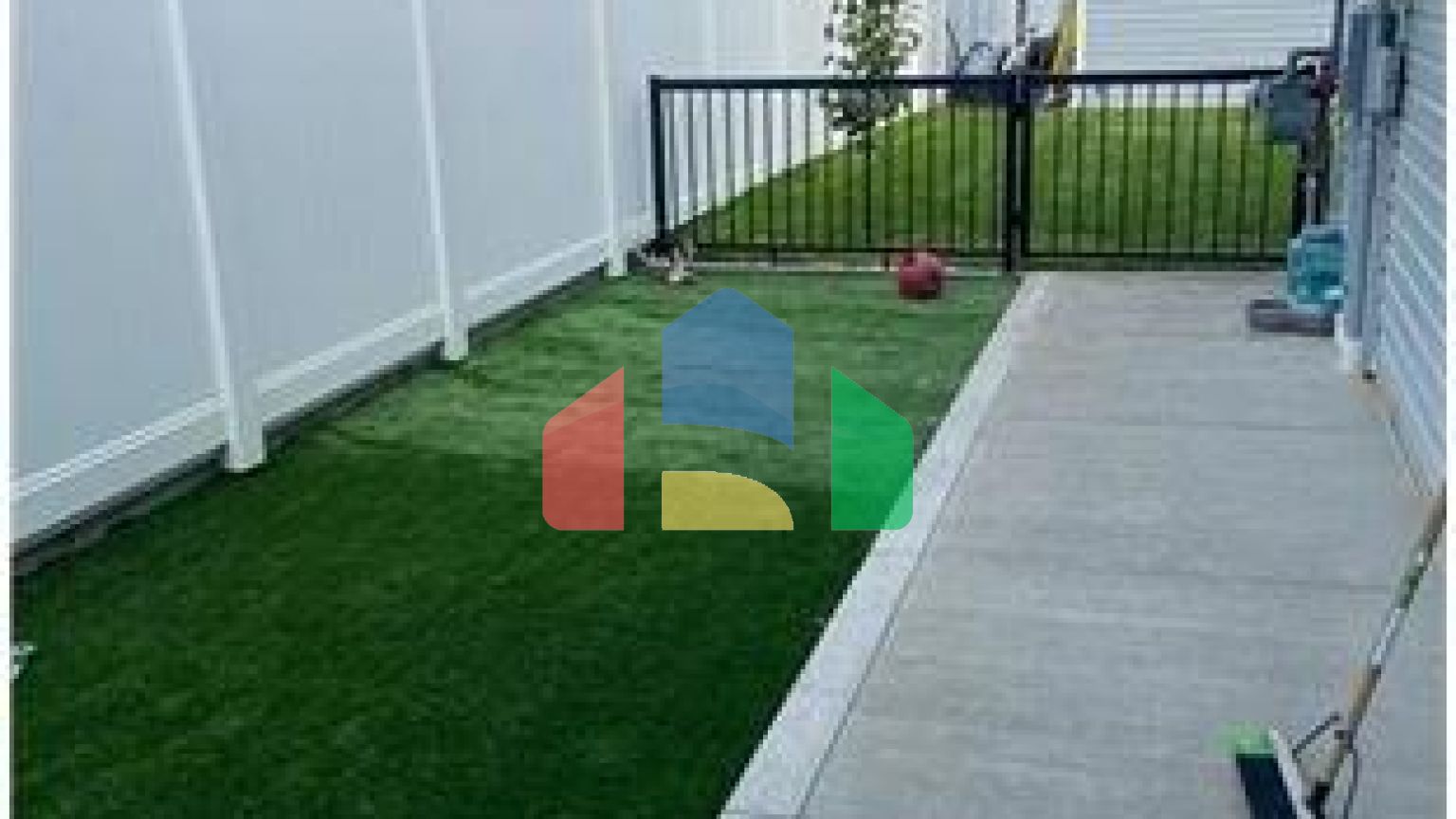 Residential - Single Family Home - Warman, Canada - Canada