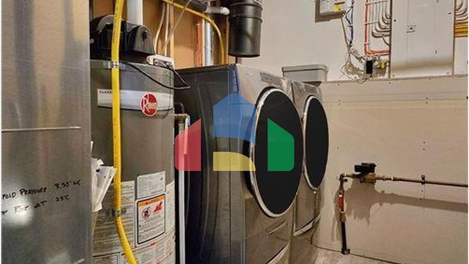 Residential - Single Family Home - Warman, Canada - Canada