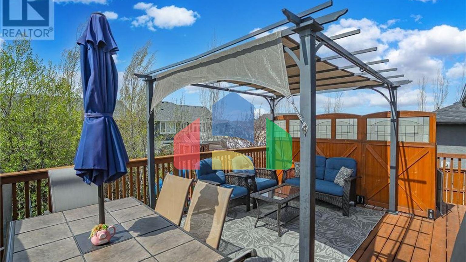 Residential - Single Family Home - Warman, Canada - Canada