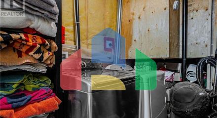 Residential - Single Family Home - Warman, Canada - Canada