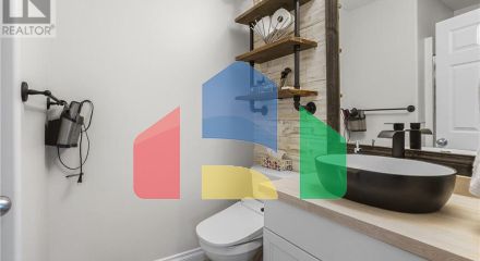 Residential - Single Family Home - Warman, Canada - Canada