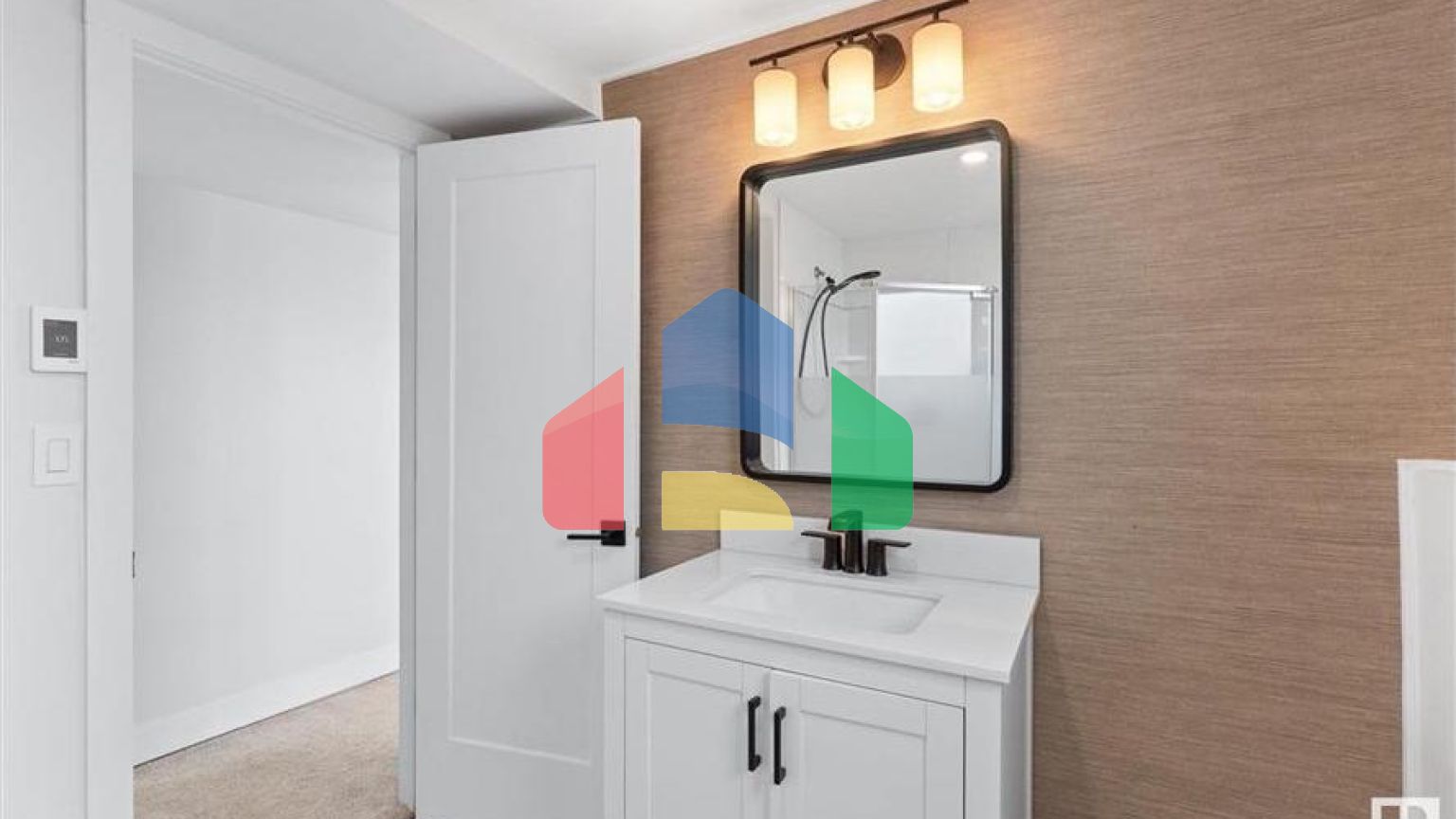 Residential - Single Family Home - Legal, Canada - Canada