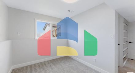 Residential - Single Family Home - Legal, Canada - Canada