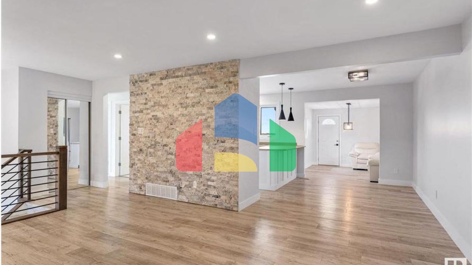 Residential - Single Family Home - Legal, Canada - Canada