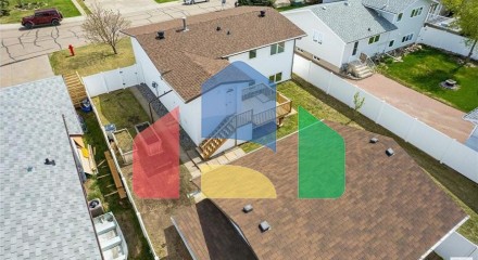 Residential - Single Family Home - Legal, Canada - Canada