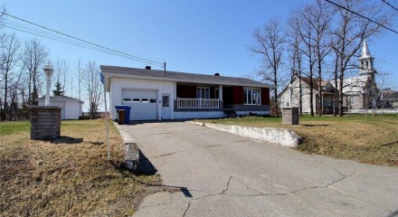 Residential - Bungalow - Vassan, Canada - Canada