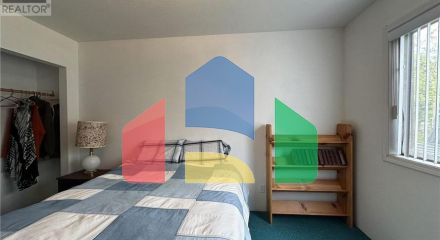 Residential - Single Family Home - 70 Mile House, Canada - Canada