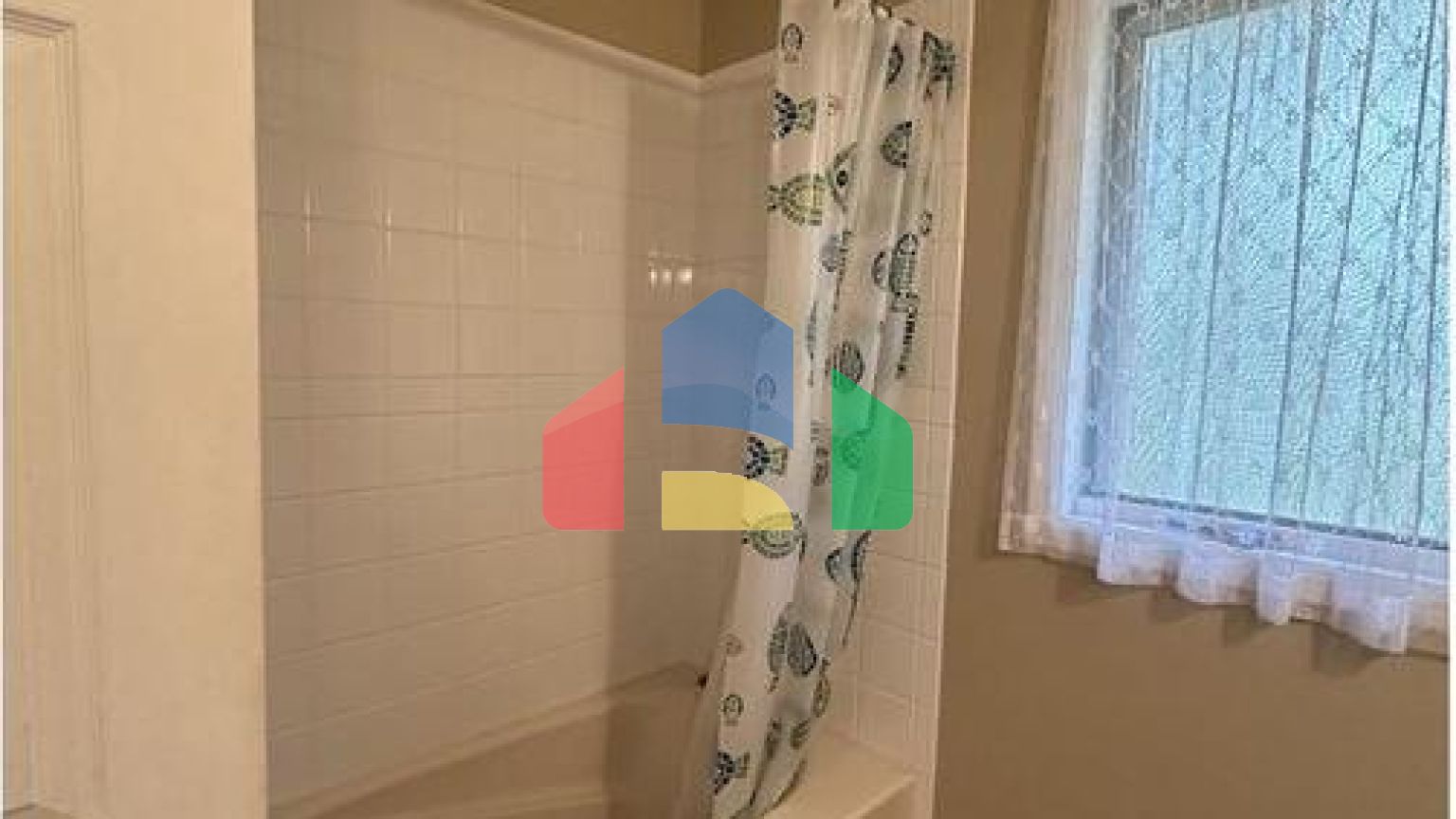 Residential - Single Family Home - 70 Mile House, Canada - Canada