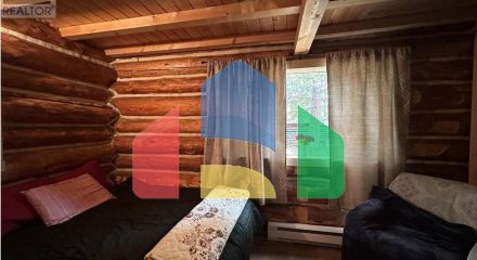 Residential - Single Family Home - 70 Mile House, Canada - Canada