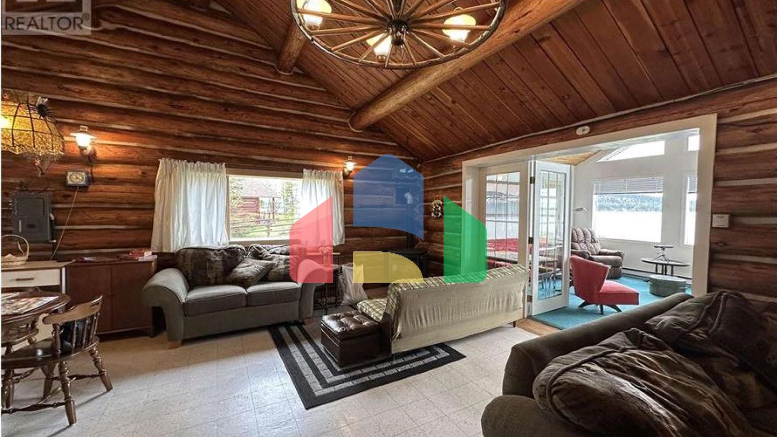 Residential - Single Family Home - 70 Mile House, Canada - Canada