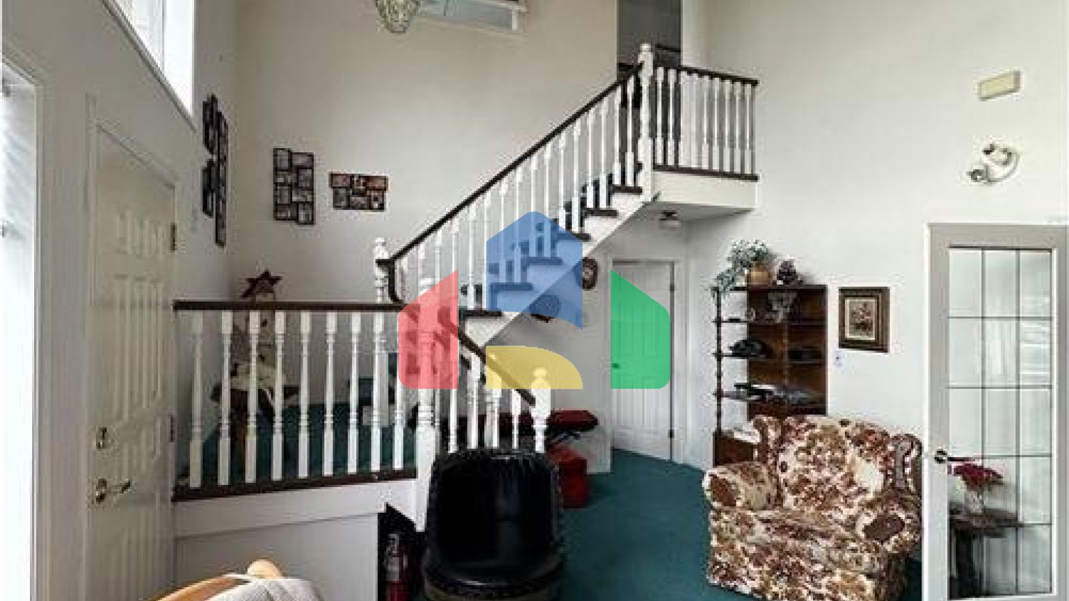 Residential - Single Family Home - 70 Mile House, Canada - Canada