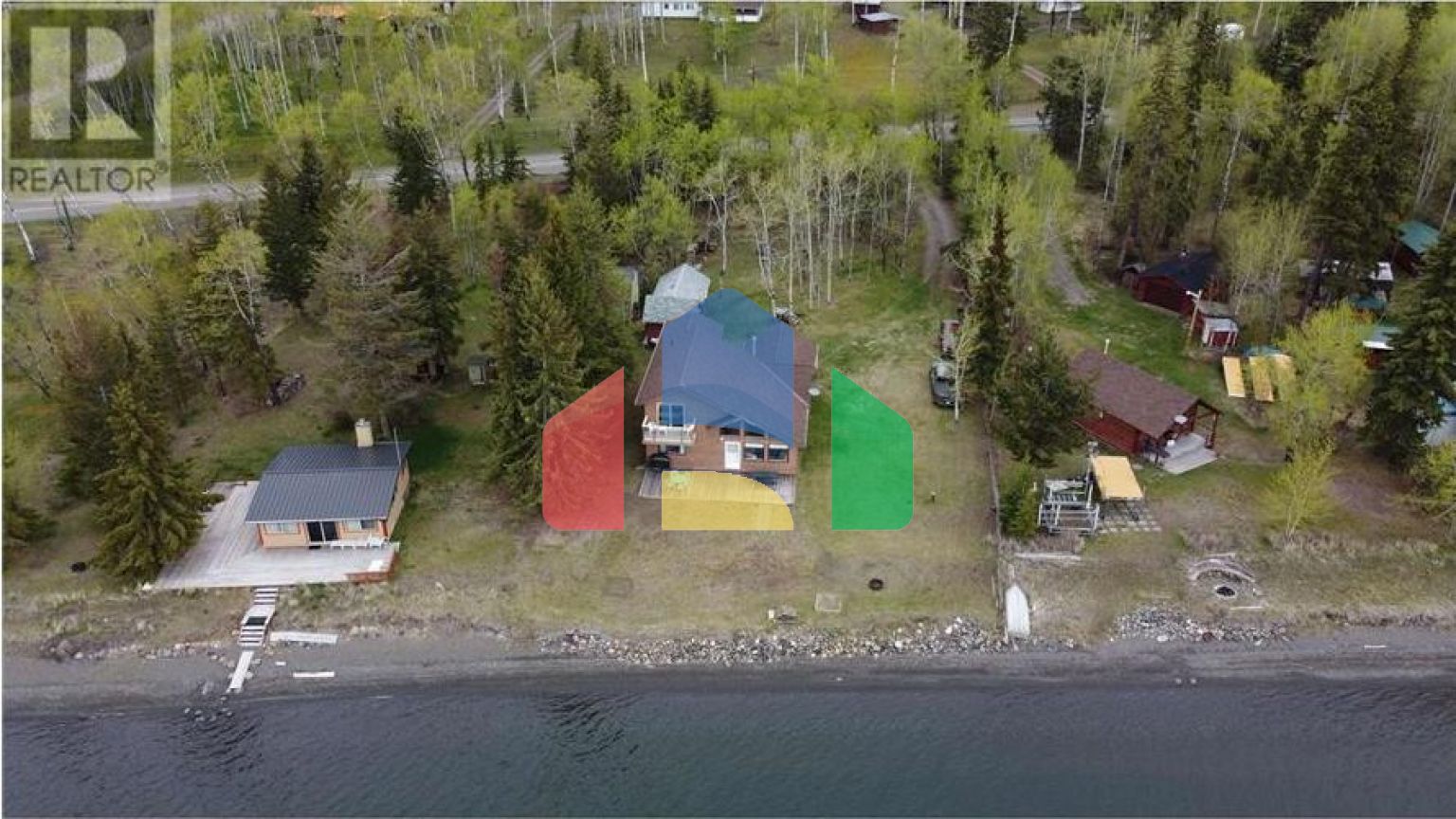 Residential - Single Family Home - 70 Mile House, Canada - Canada