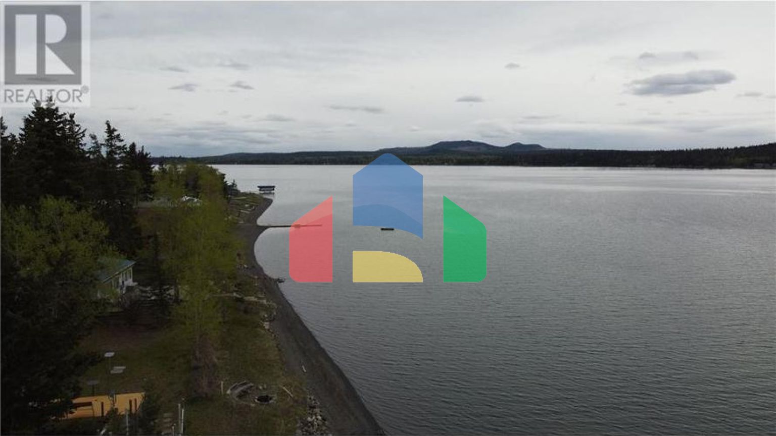 Residential - Single Family Home - 70 Mile House, Canada - Canada