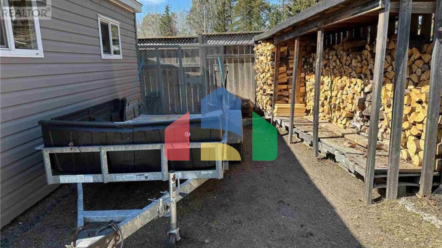 Residential - Single Family Home - Terrace Bay, Canada - Canada