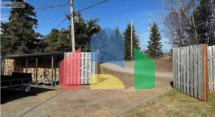 Residential - Single Family Home - Terrace Bay, Canada - Canada