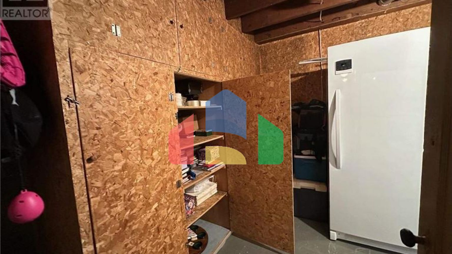 Residential - Single Family Home - Terrace Bay, Canada - Canada