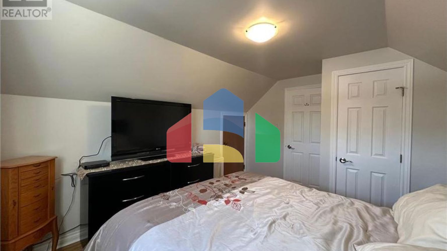 Residential - Single Family Home - Terrace Bay, Canada - Canada