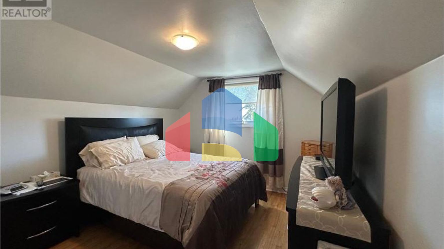 Residential - Single Family Home - Terrace Bay, Canada - Canada