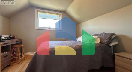 Residential - Single Family Home - Terrace Bay, Canada - Canada