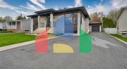 Residential - Bungalow - Sainte-Catherine, Canada - Canada