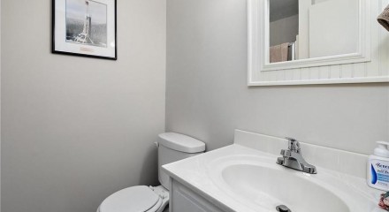 Residential - Single Family Home - Leduc, Canada - Canada