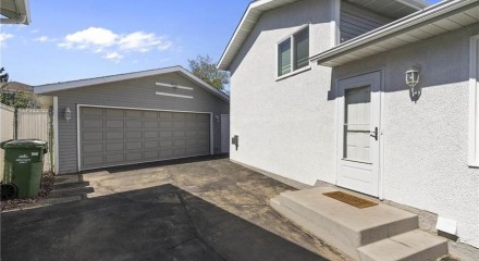Residential - Single Family Home - Leduc, Canada - Canada