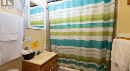 Commercial - Commercial/Retail - Brackley Beach, Canada - Canada