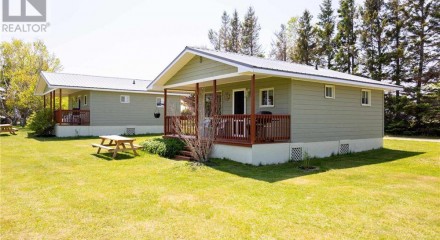 Commercial - Commercial/Retail - Brackley Beach, Canada - Canada