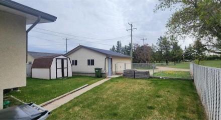 Residential - Single Family Home - Westlock, Canada - Canada