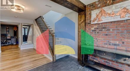 Residential - Single Family Home - Coldstream, Canada - Canada