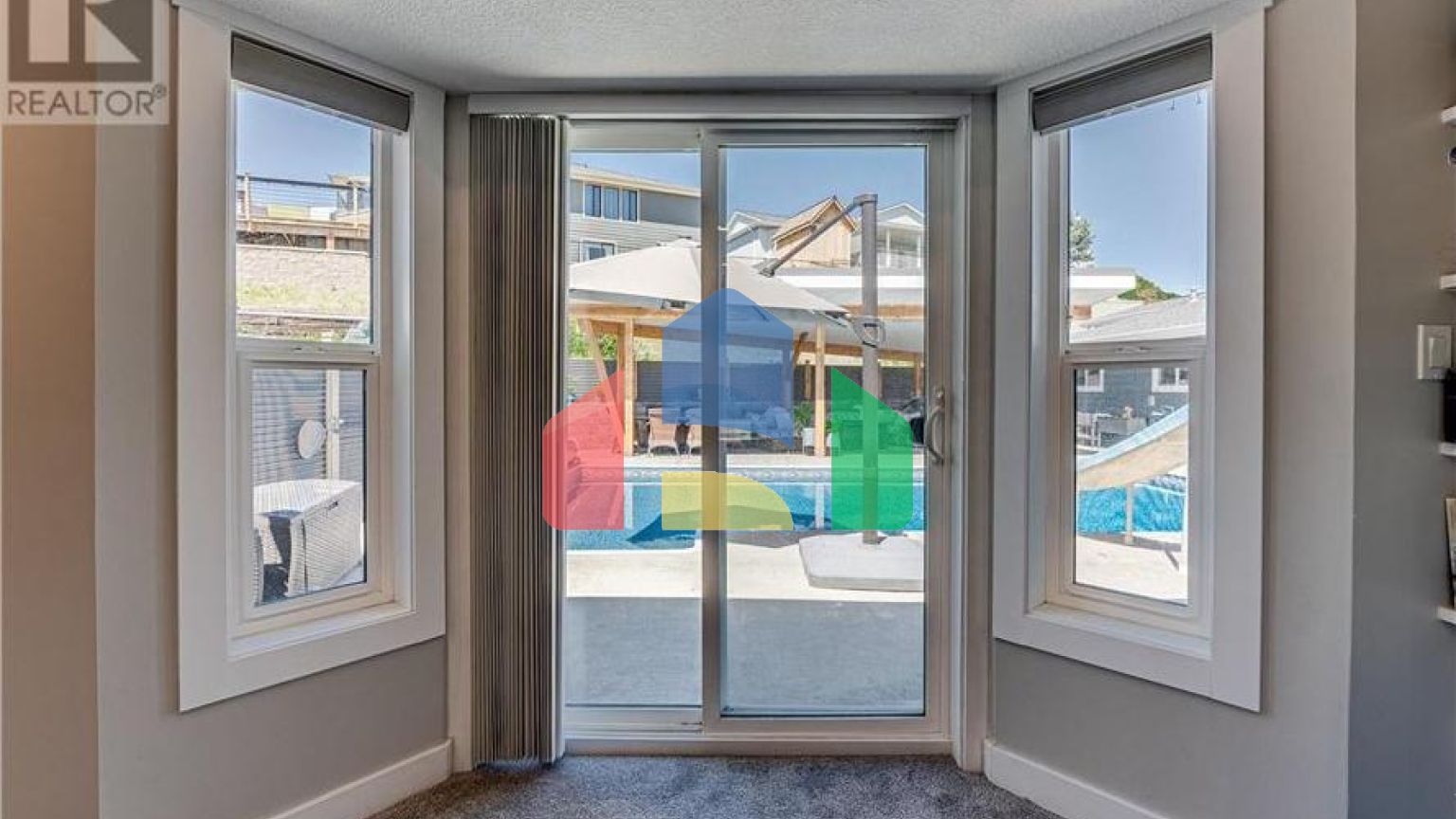 Residential - Single Family Home - Coldstream, Canada - Canada