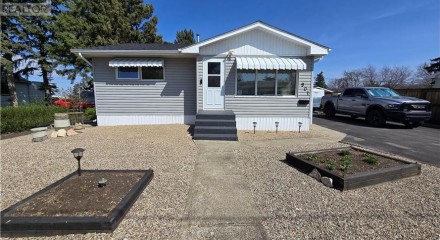 Residential - Single Family Home - Grenfell, Canada - Canada