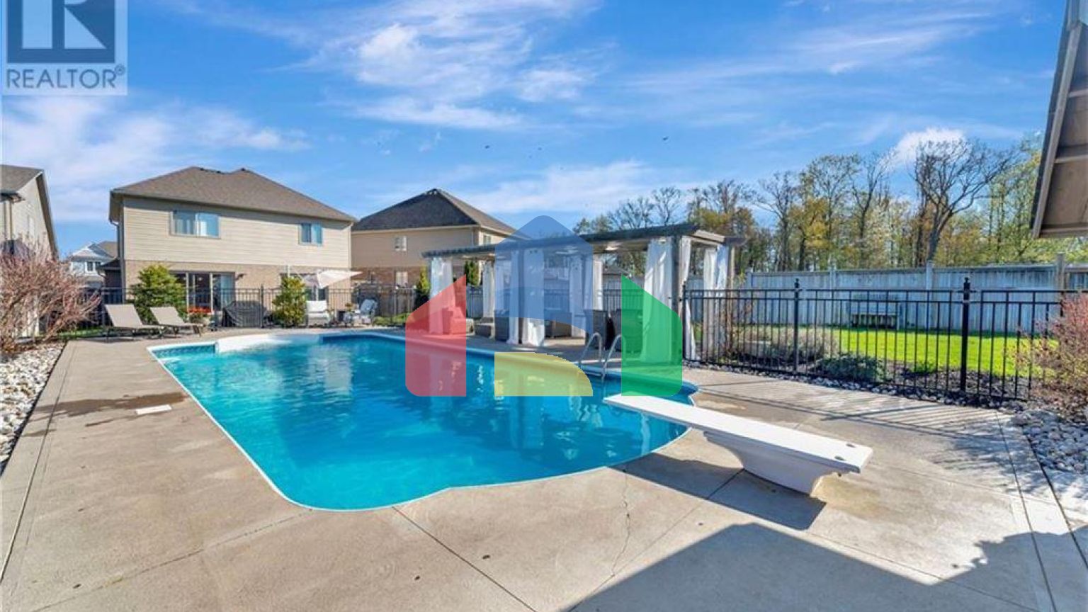 Residential - Single Family Home - North Dumfries, Canada - Canada