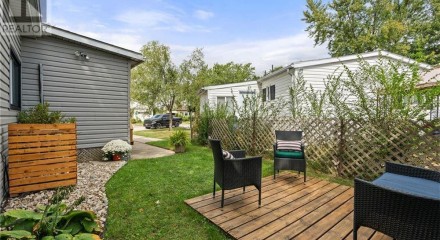Residential - Single Family Home - McGregor, Canada - Canada